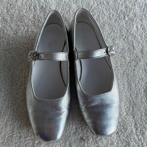 Le‎ Monde Beryl Ballet Mary Jane Silver Leather Women's Size 37